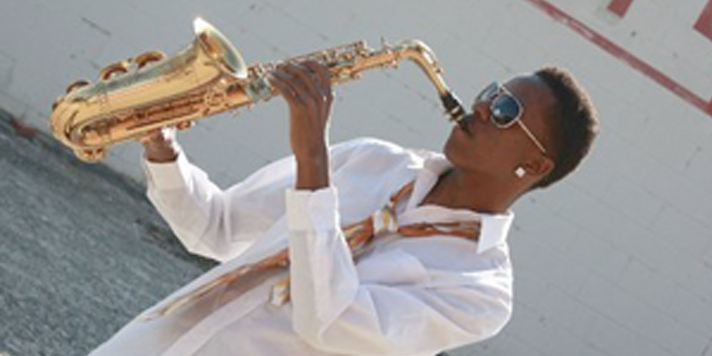 Saxophonist Nelson Pettigrew | Teen Jazz Artist